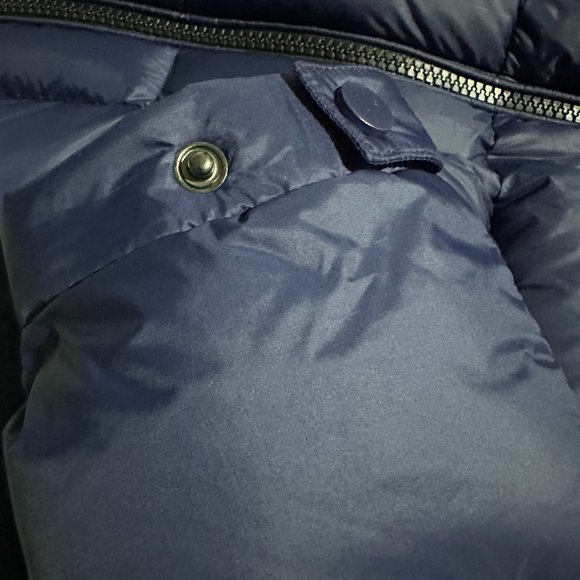 Women's short down jacket